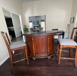 Vintage Bar set with Chairs