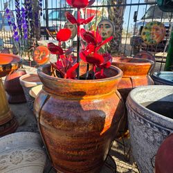 🏡 New Pottery Collection Just Arrived🌷
Metal Art decor Imports🌵MACETAS