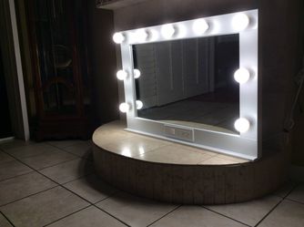 Vanity Mirror