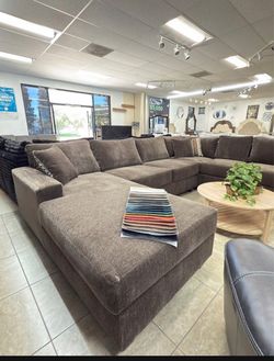 (ANY COLOR) Brand New Large Brown Fabric Sectional Sofa with Chaise