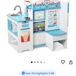 DOCTOR ACTIVITY CENTER NEW IN BOX