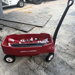 Red wagon radio flyer plastic 2 seater 