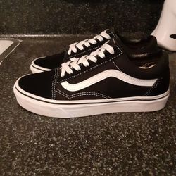 Vans womens 6.5 Great Condition 