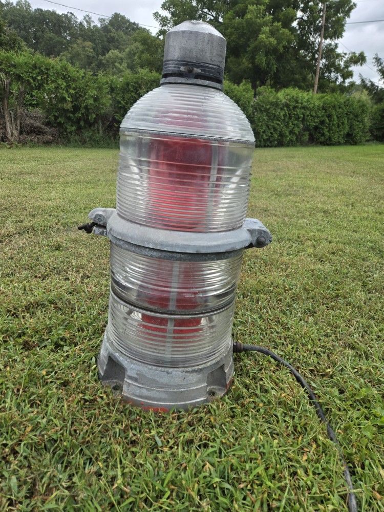 Vintage Beacon Tower Airport Light (H&P) Man Cave Antique