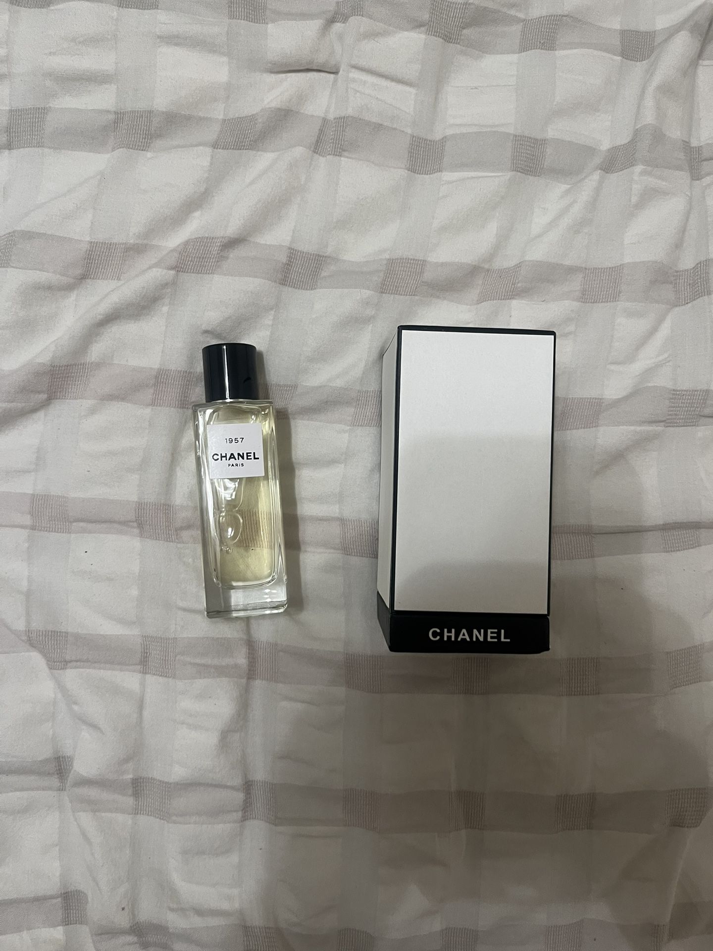 Chanel 1957 Pau De Parfum