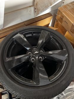 OEM Mustang GT PP1 19” Staggered Wheels + Pirelli P Zero Tires