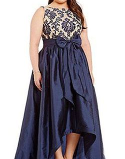 Adrianna Papell Nude/ Navy Lace Taffeta Ball Gown Size 14