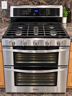 Whirlpool Gold Series Double Oven Gas Range – 5 Burner Stainless Steel