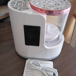 MakeUp Brush Cleaner- Electric - NEW In Box