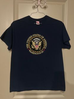 The United States Of America Washington DC Mens Embroidered T-Shirt Size M