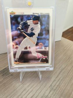 1992 Upper Deck Bernie Williams Yankees Baseball Card