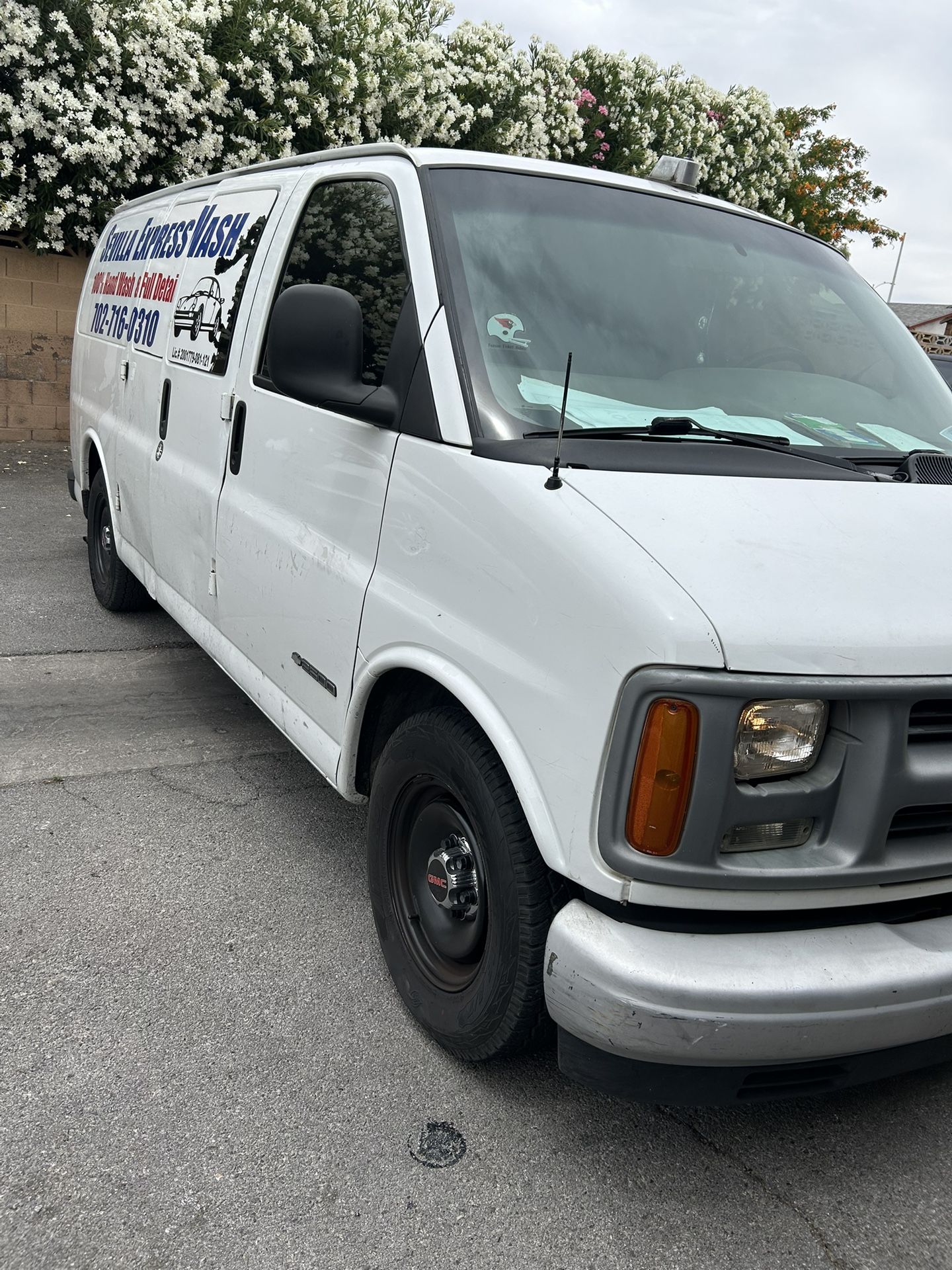 2001 Chevrolet Express