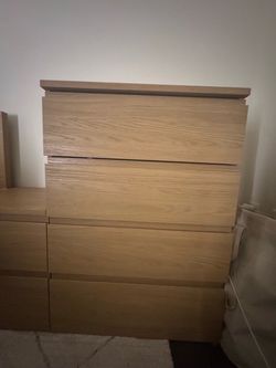 [FREE] Four Drawer IKEA Dresser