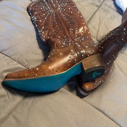Boots 
