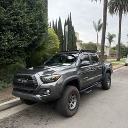 2017 Toyota Tacoma