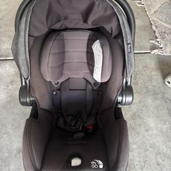 Baby carrier and base