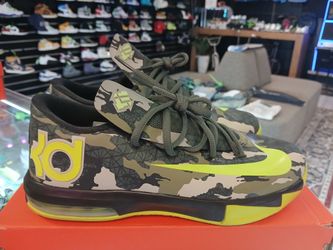 Nike kd vi / Size 6.5 / original box