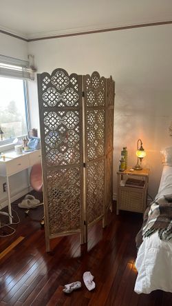 Room Divider