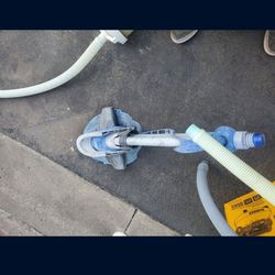 Kreepy Krauley Pool Cleaner  With Added  Large Hayward  In Line Leaf Catcher   With Some Extra Hose Extensions 