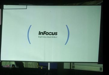 Projector can connect to Direct tv