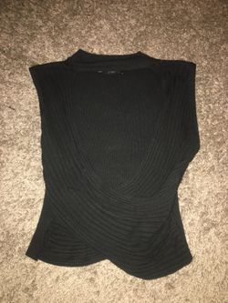 Medium Knit Black Crop Top