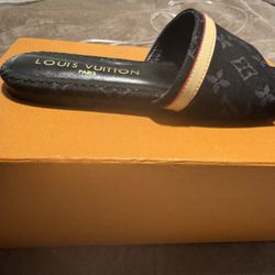 Louis Vuitton Sandals
