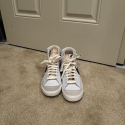 Nike Blazer Mid ‘77