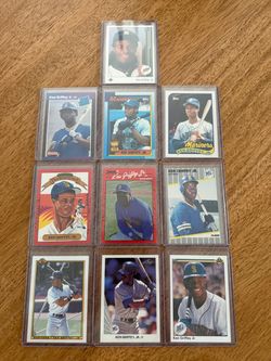 Sports cards - Ken Griffey Jr - rookie lot - $200