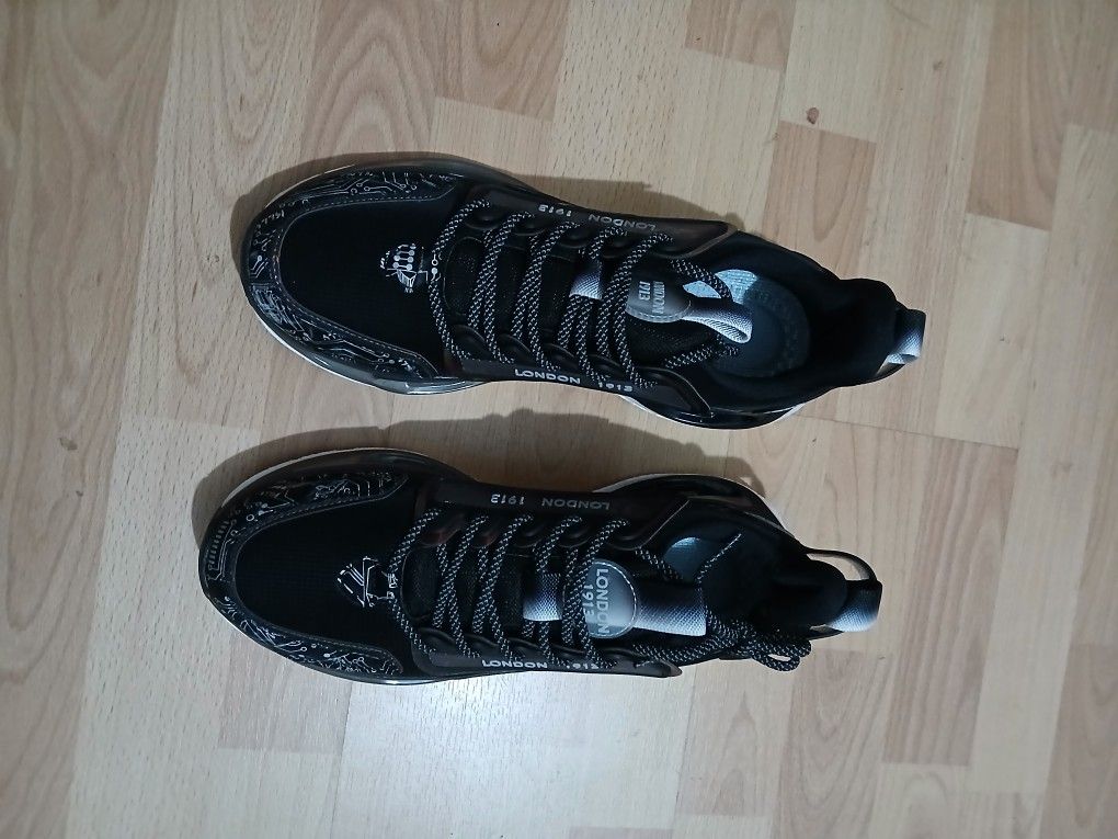 Men Shoes