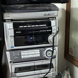 aiwa stereo and record player