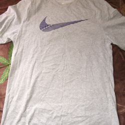 Nike T Shirt 