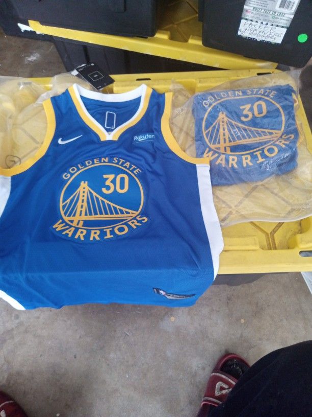 Youth Large Steph Curry Jersey for Sale in Plymouth Mtng, PA - OfferUp