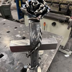 Metal Cross Home Decor 