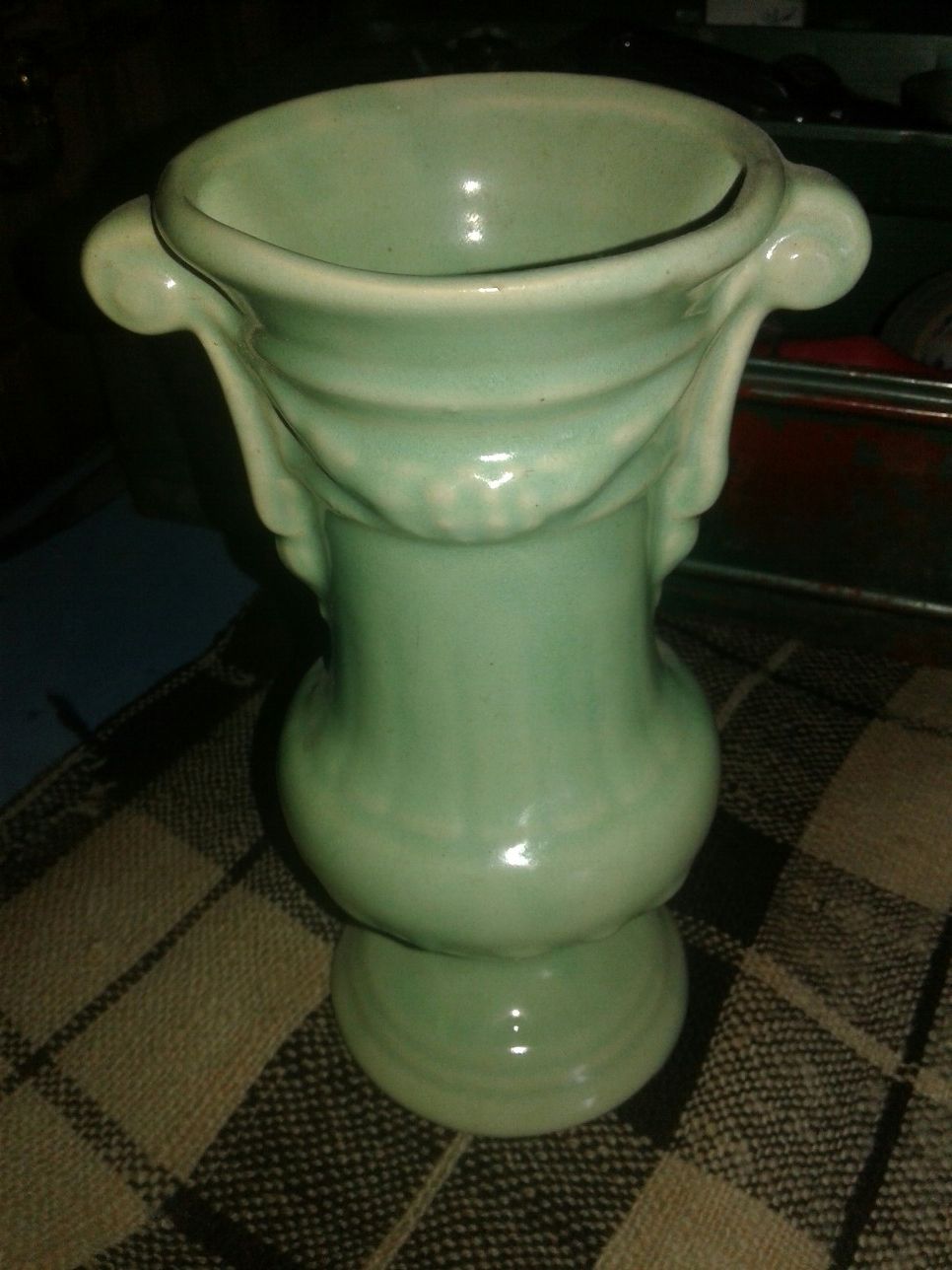 Beautiful green McCoy pottery vase