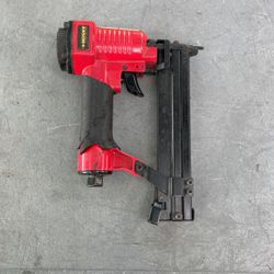 Husky 18 Gauge Brad Nailer 