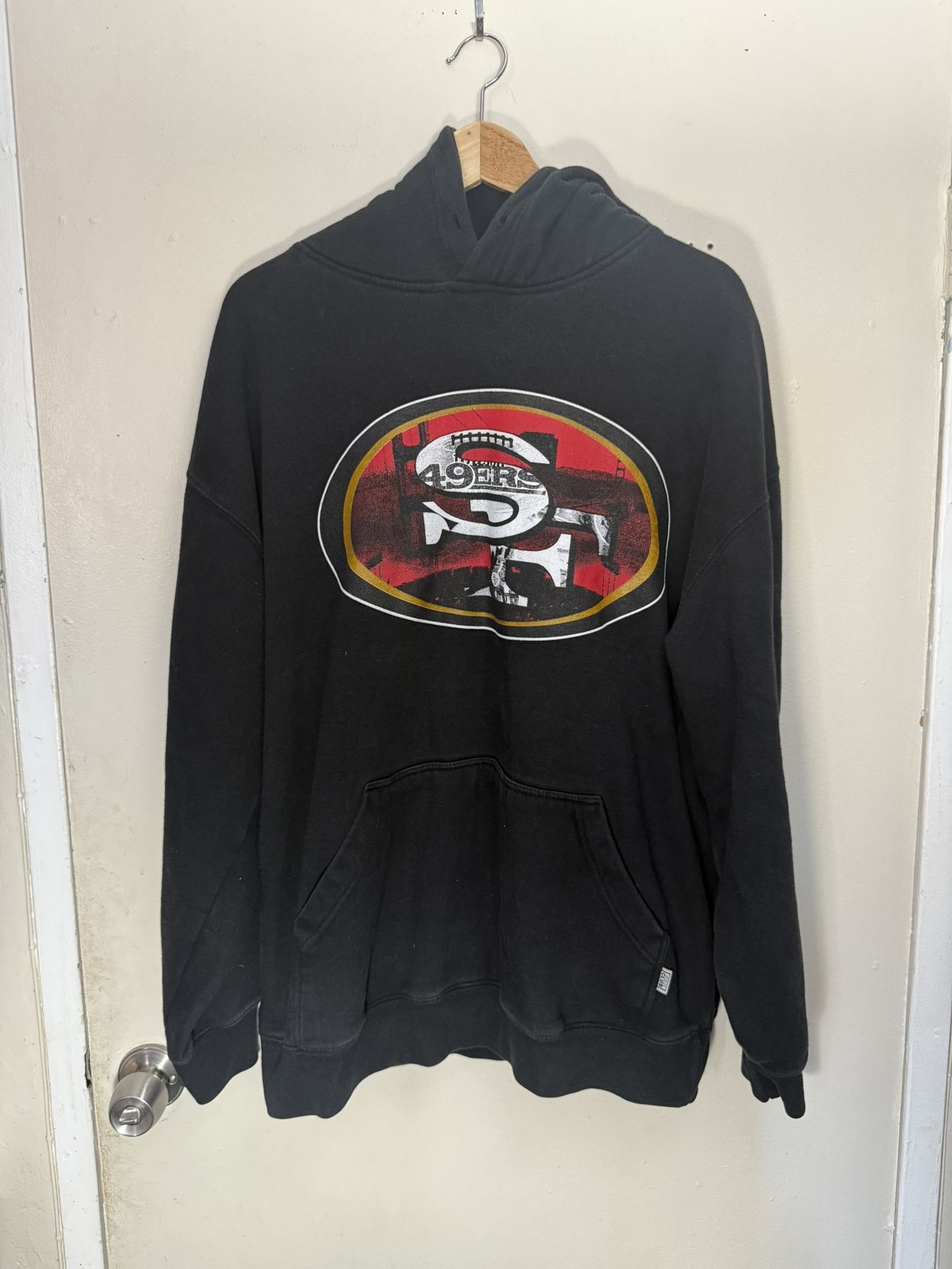 49ers Pro Club Black Hoodie Size Large