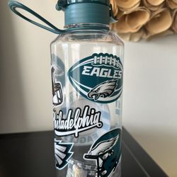 Philadelphia Eagles Bottles 16.6 Ounces