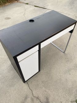 Desks free - come pick up