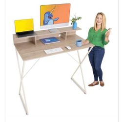 Computer desk