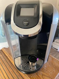 Keurig coffee machine with loadable cup