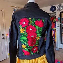 FLORAL DENIM JACKET