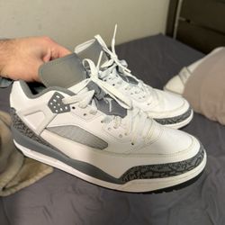 Jordans - Size 8.5 - Negotiable 