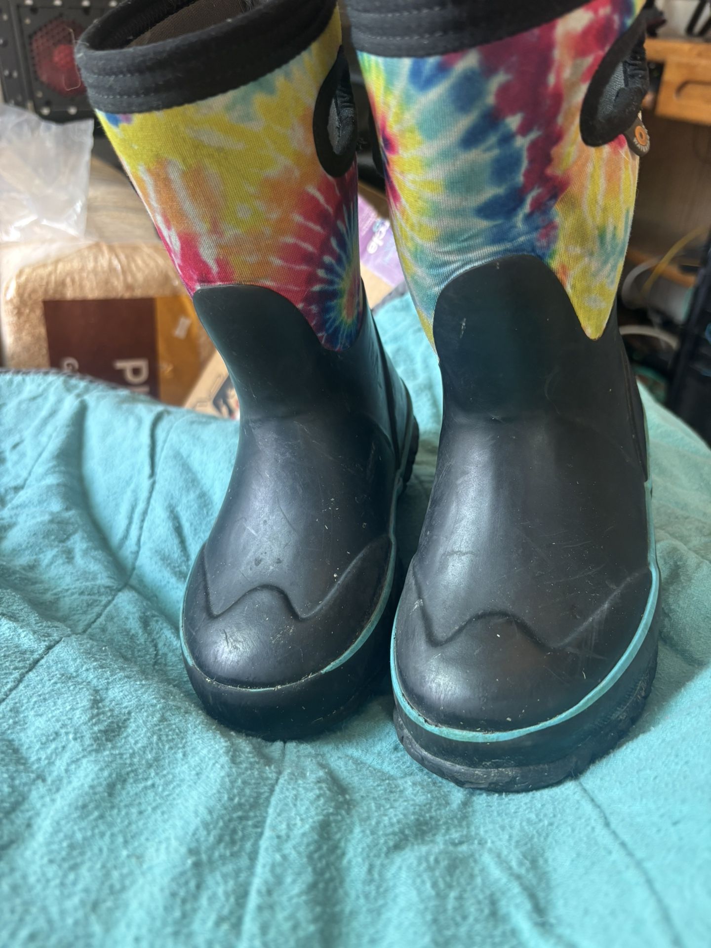 Boggs Rain boots 11c Snow Boots
