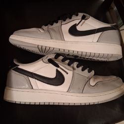Air Jordan 1 Low Barons OG SIZE 6.5Y 
