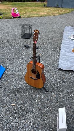Squier by Fender guitar