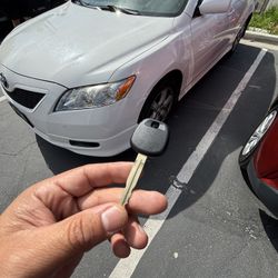 Llaves De Autos / Car Keys And Remotes