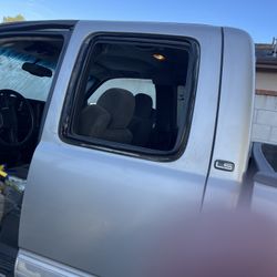 Door Glass Fix