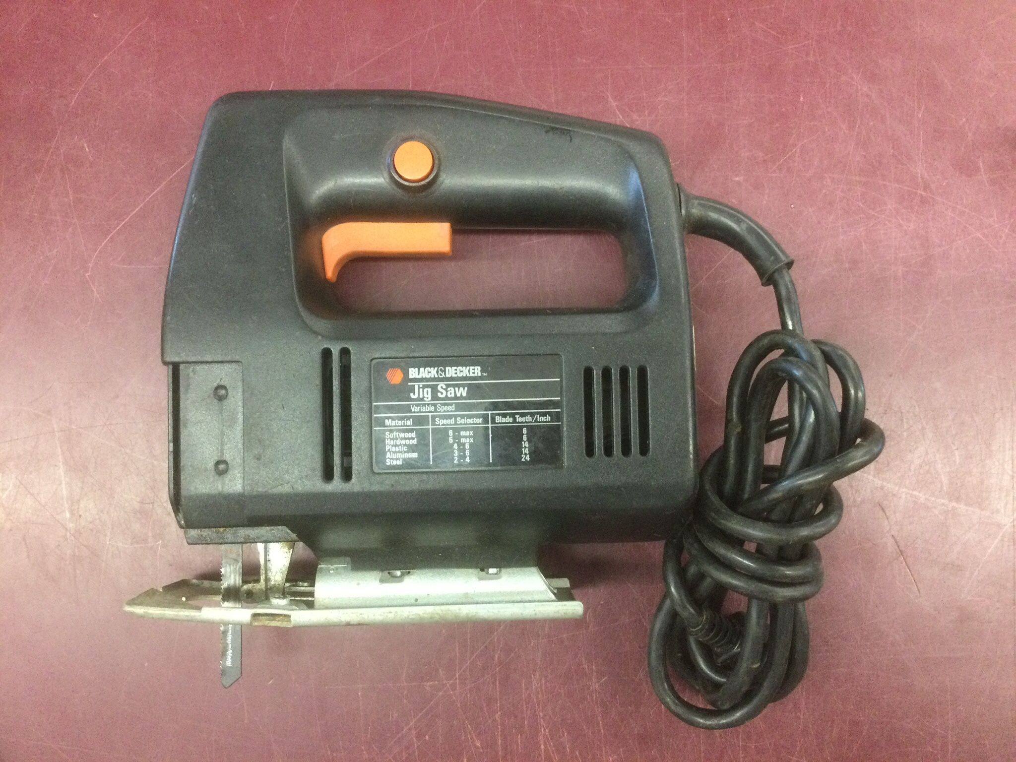 Black + Decker Jigsaw B&D Jig Saw With Blade