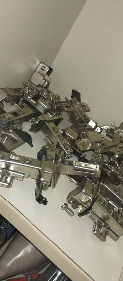 Cabinet Hinges 2 For 1 Dollars 