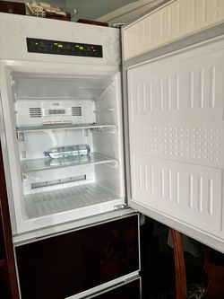 Korean fridge